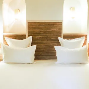 Habituel 4* Paris