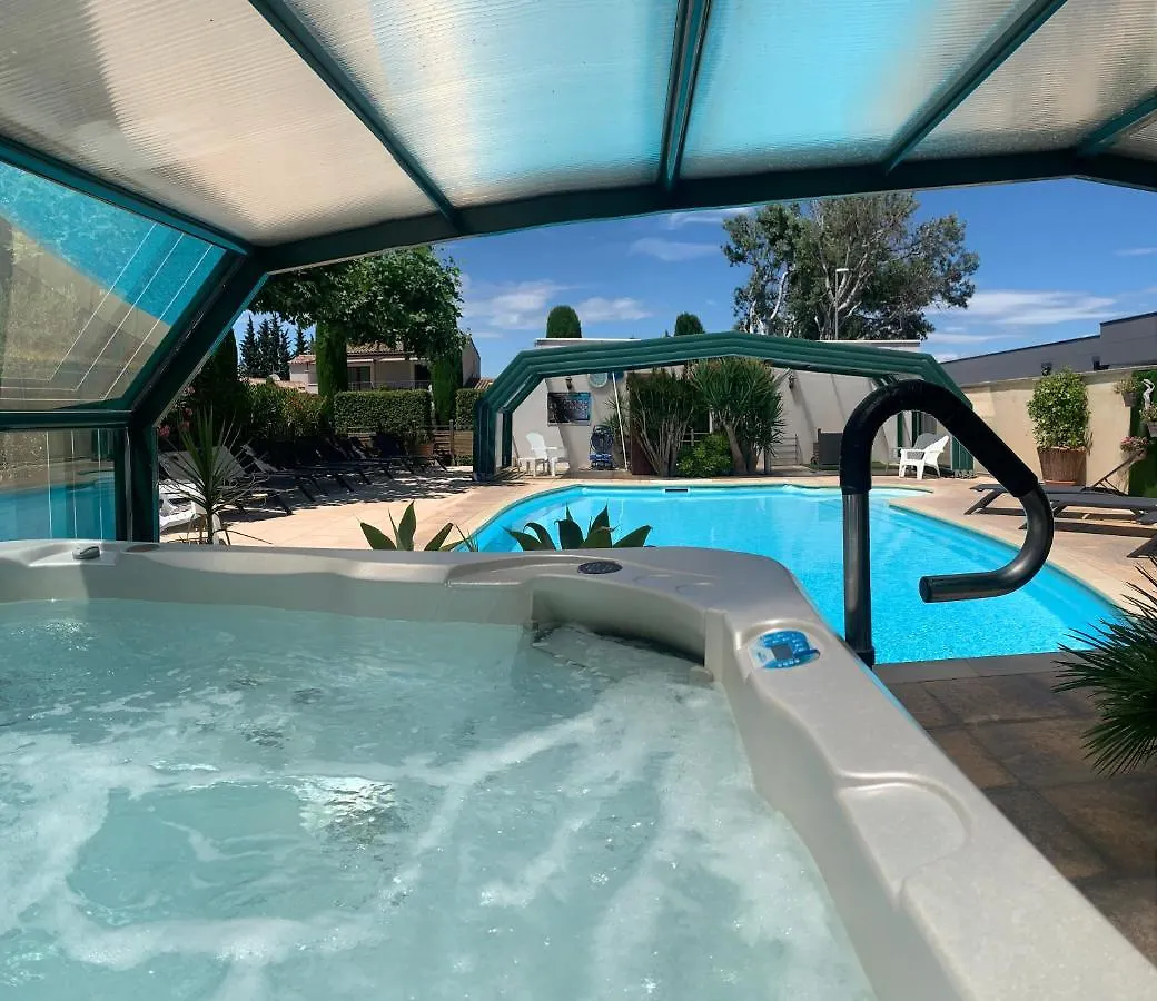 Residence Melody Saint-Rémy-de-Provence Aparthotel