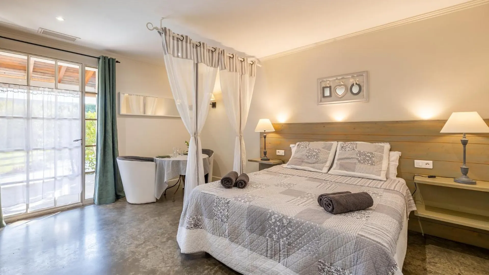 Aparthotel Residence Melody Saint-Rémy-de-Provence