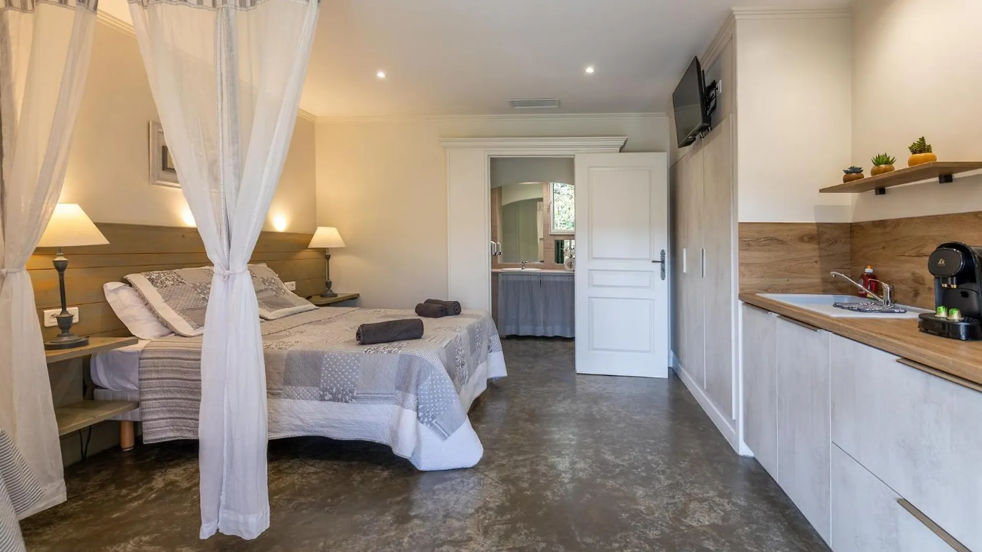 Aparthotel Residence Melody Saint-Rémy-de-Provence