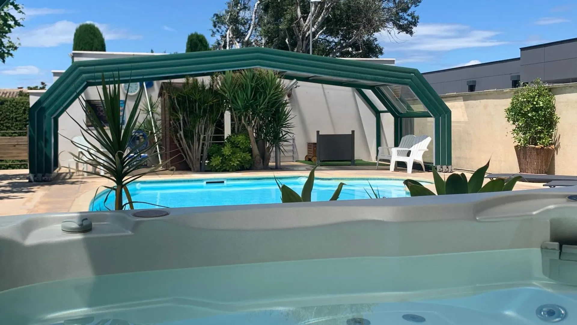 Aparthotel Residence Melody Saint-Rémy-de-Provence